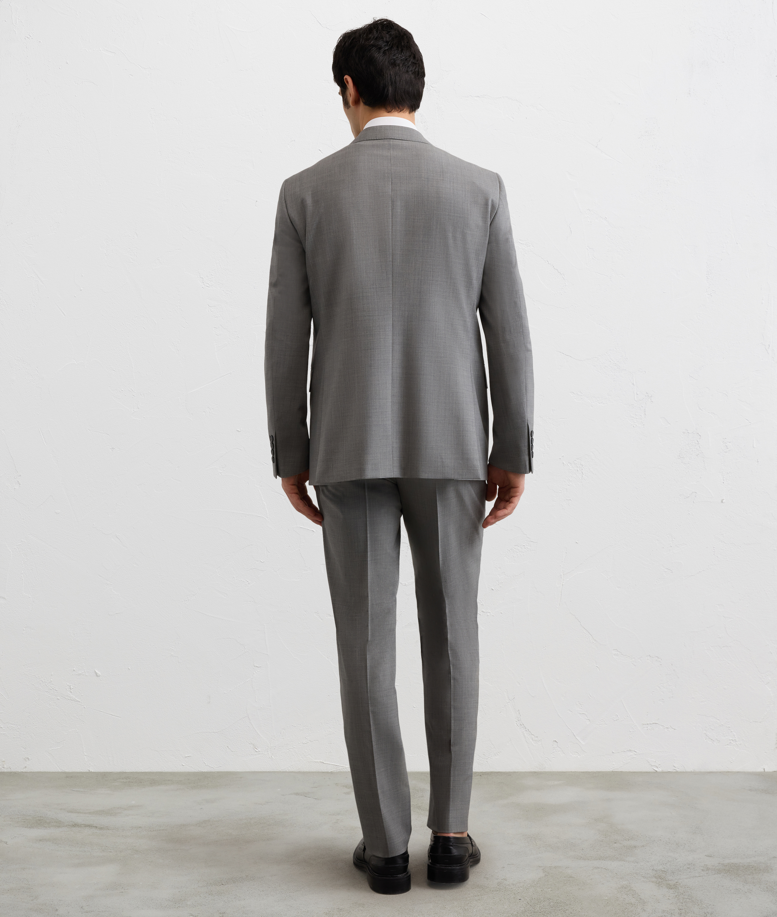Vestiti formali da uomo: giacche e abiti sartoriali | Pal Zileri