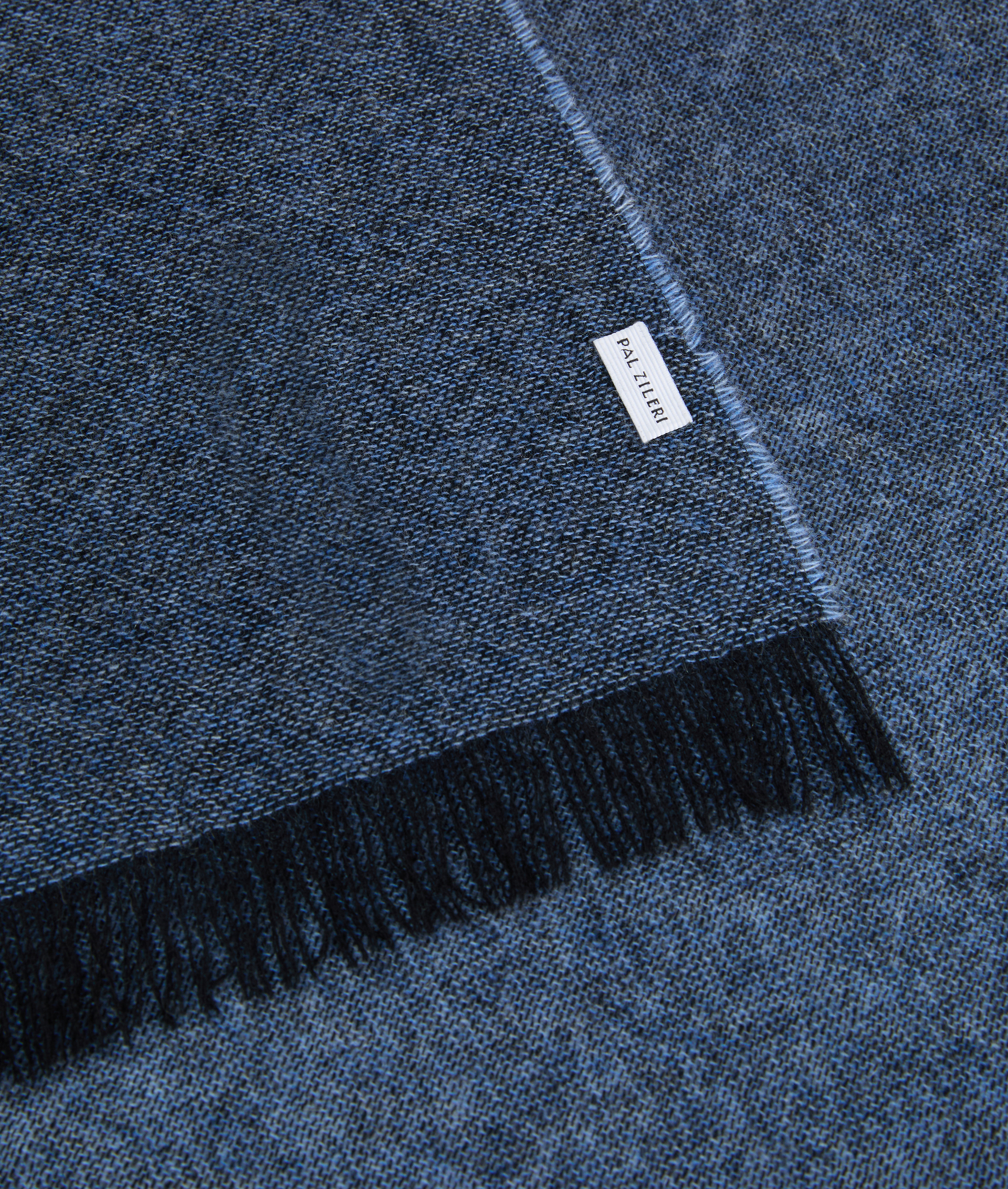 sciarpa azzurra in puro cashmere - Accessori Tessili - Pal Zileri | Official Website