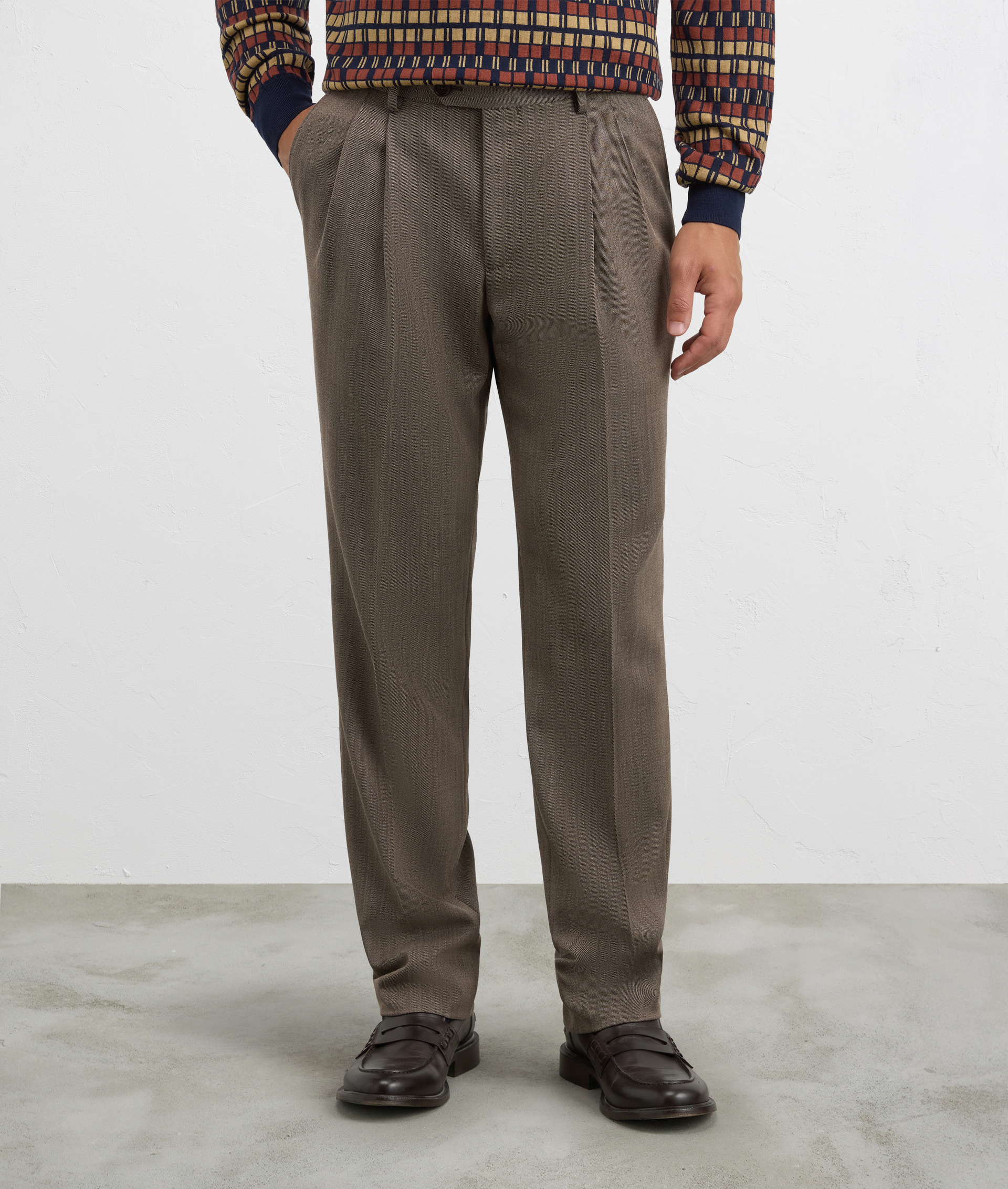 pantaloni da uomo con pieghe doppie marrone medio | Pal Zileri