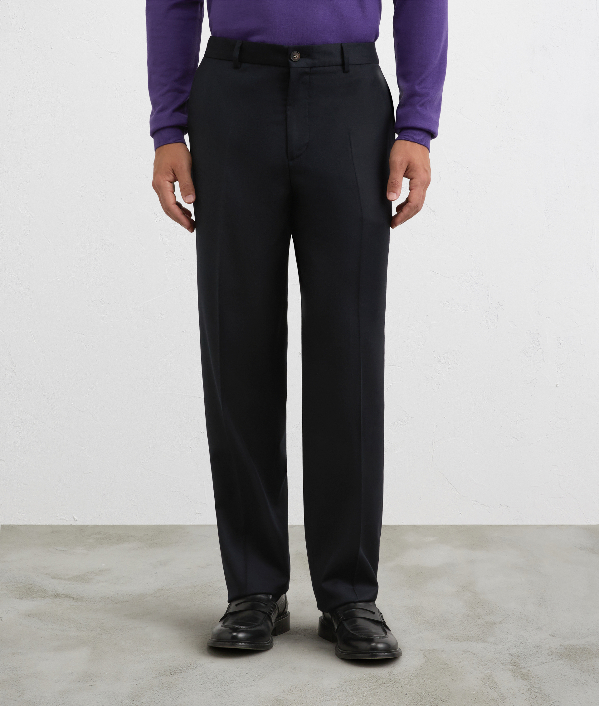 men trousers with belt in virgin wool and cashmere navy blue | Pal Zileri