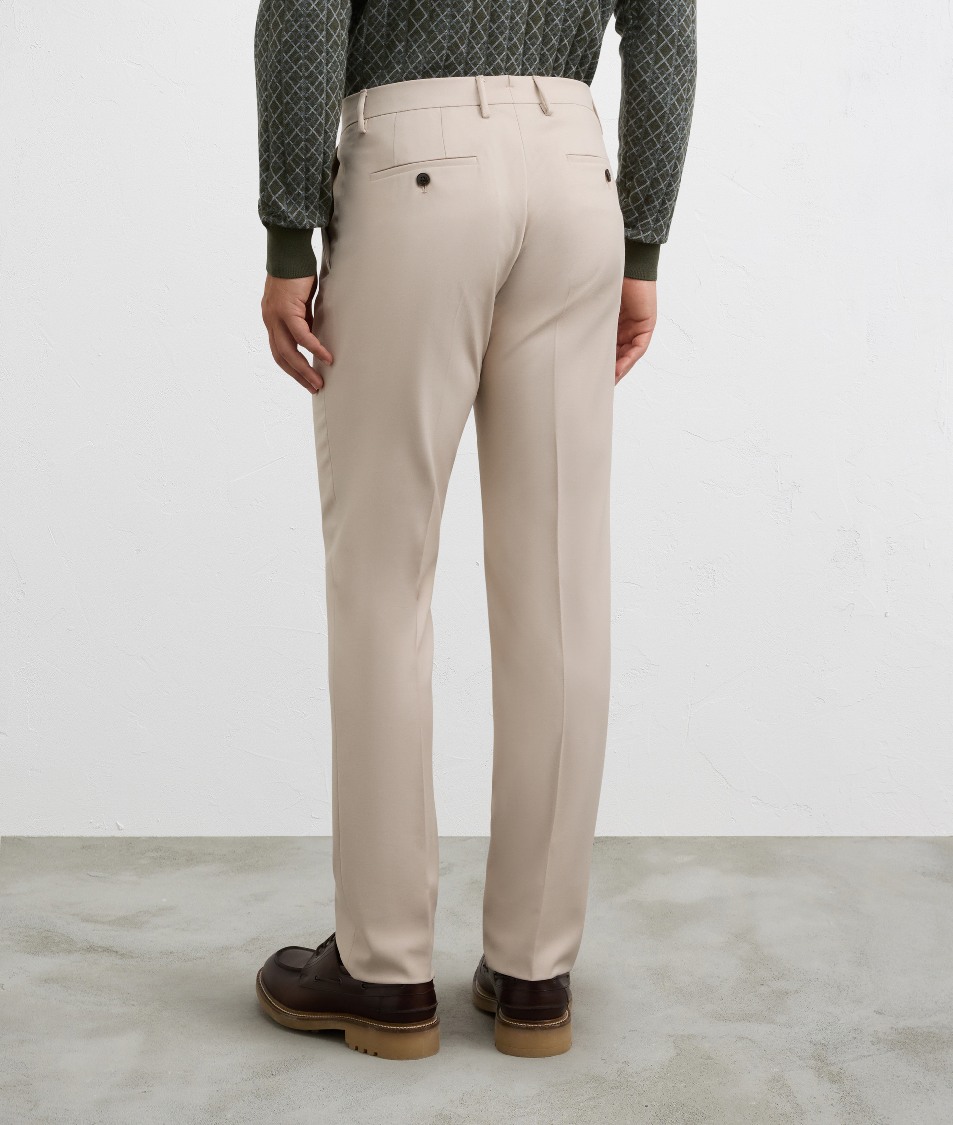 natural flat front chinos in cotton and elastane | Pal Zileri