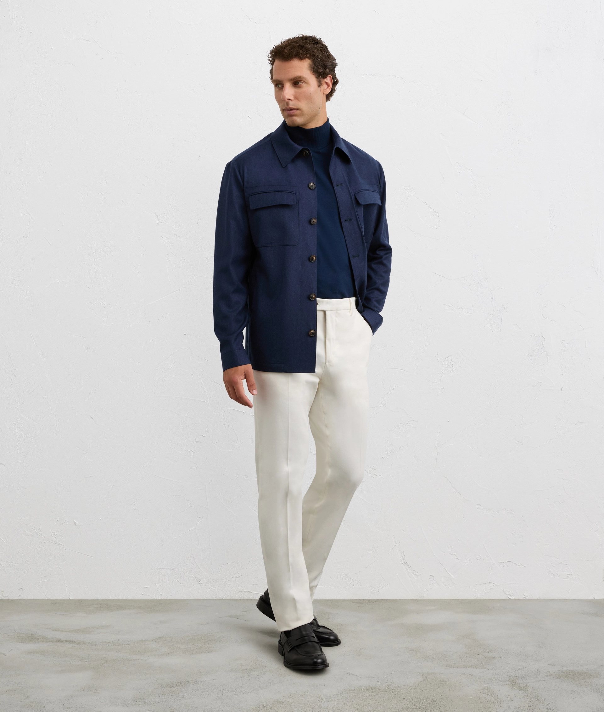 white flat front chinos in cotton and elastane | Pal Zileri