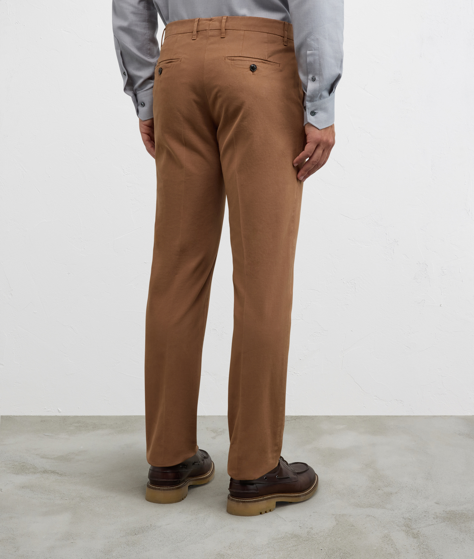 chino flat front with 1eight cm hem in soft garment dyed brown gabardine - Pal Zileri | Official Website