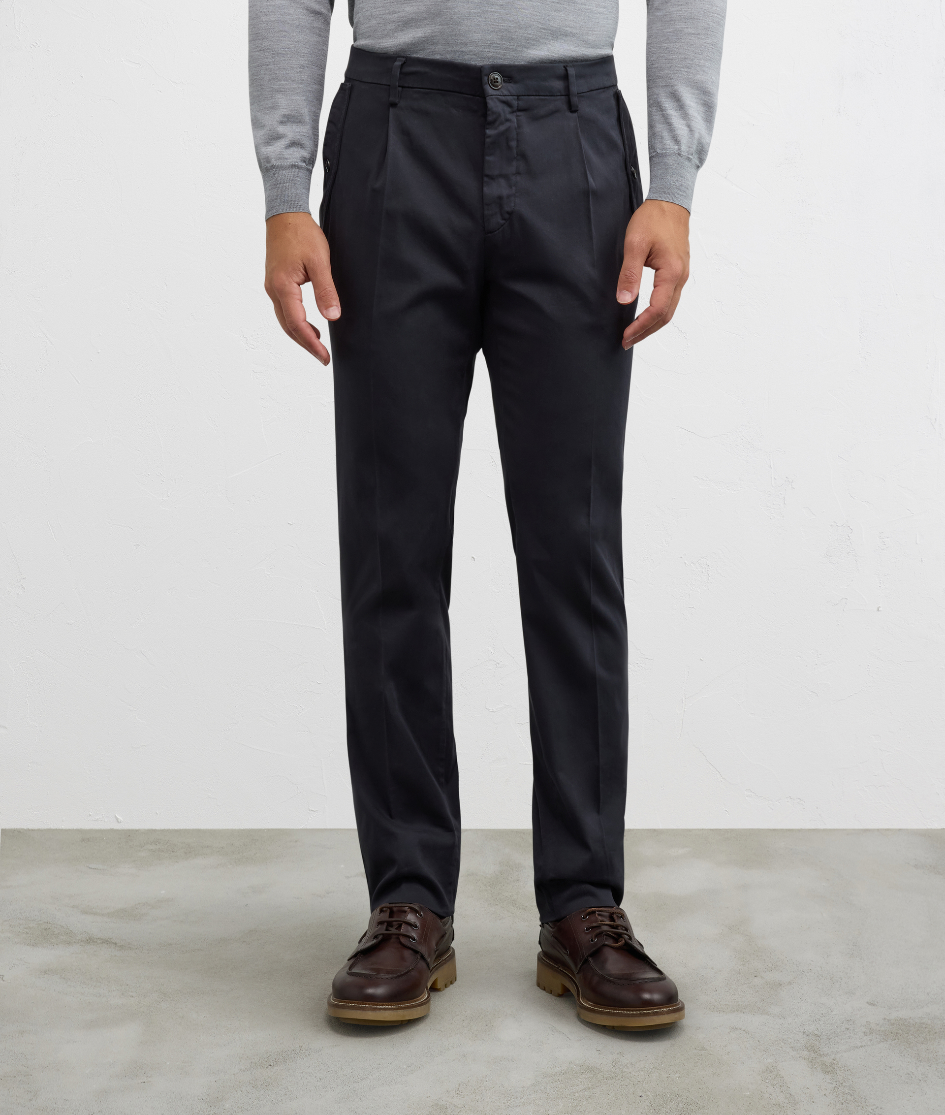 black chinos with flap pockets in solid coloured cotton and elastane fabric - Pal Zileri | Official Website