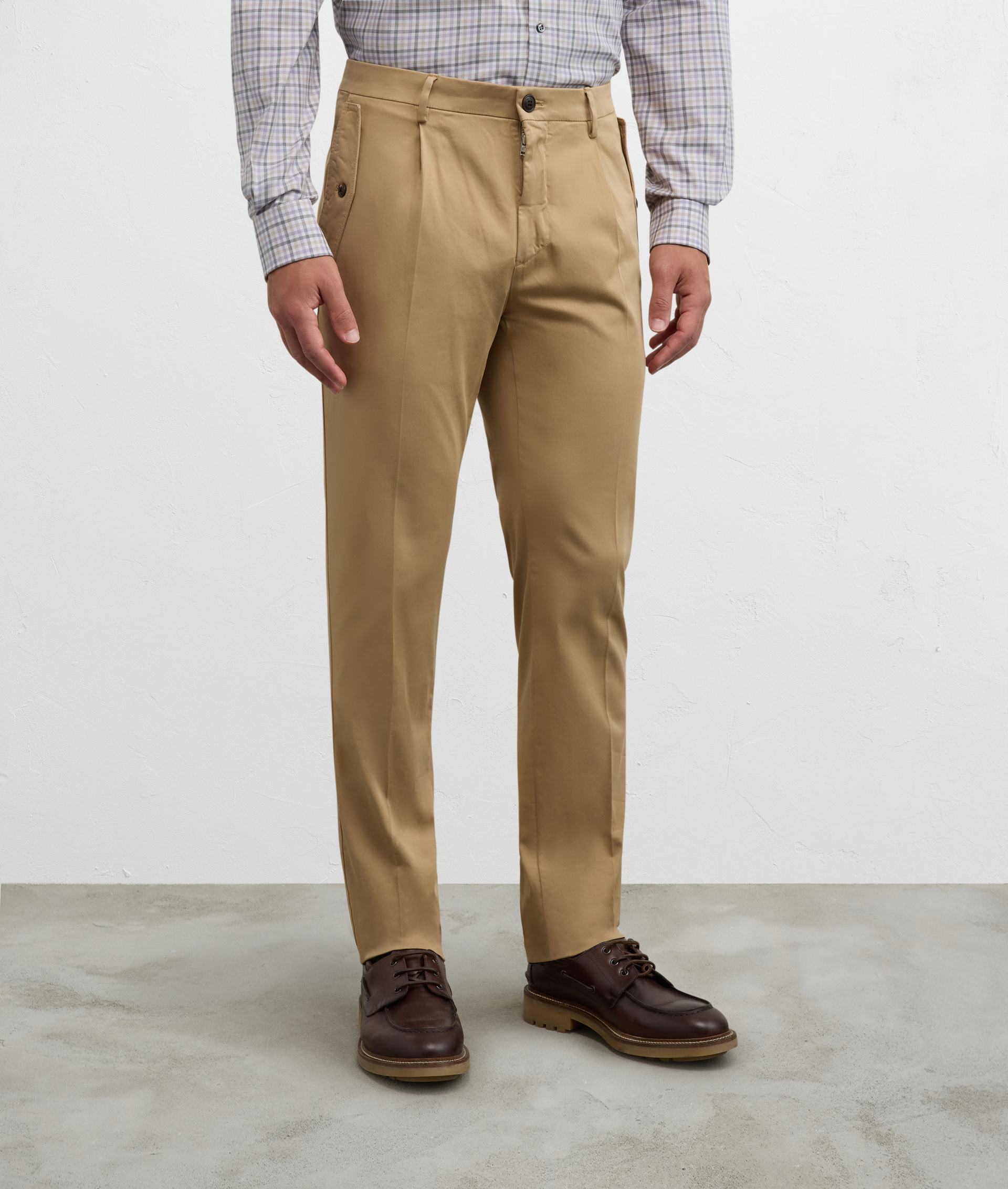 light brown chino with flap pockets in solid colour cotton and elastane fabric - Pal Zileri | Official Website