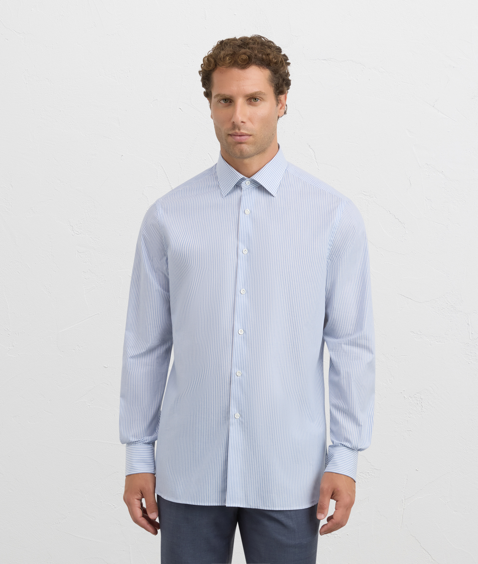 light blue cotton shirt with stiff milano collar in regular fit | Pal Zileri