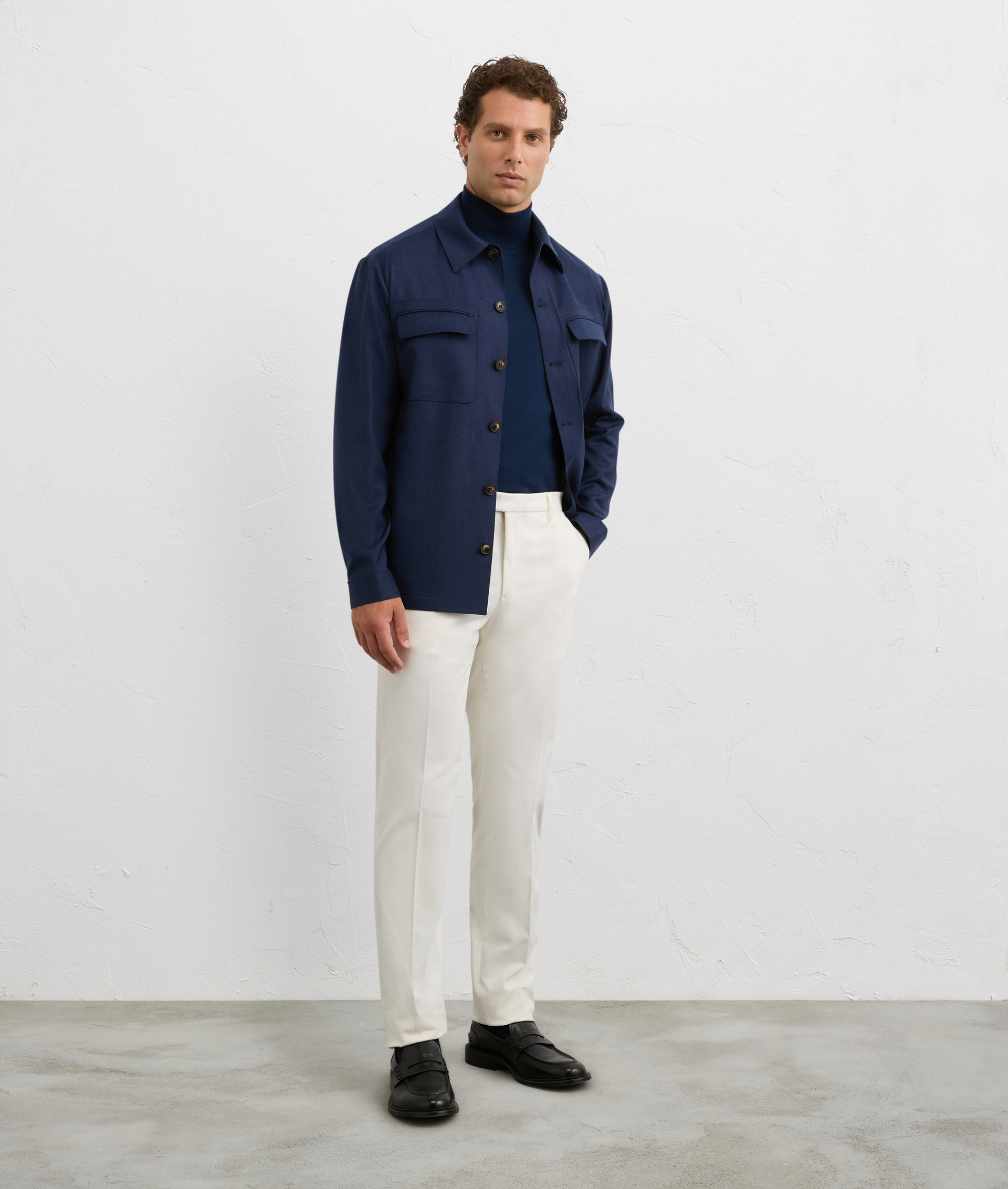 navy blue turtleneck in regular fit effortless wool | Pal Zileri