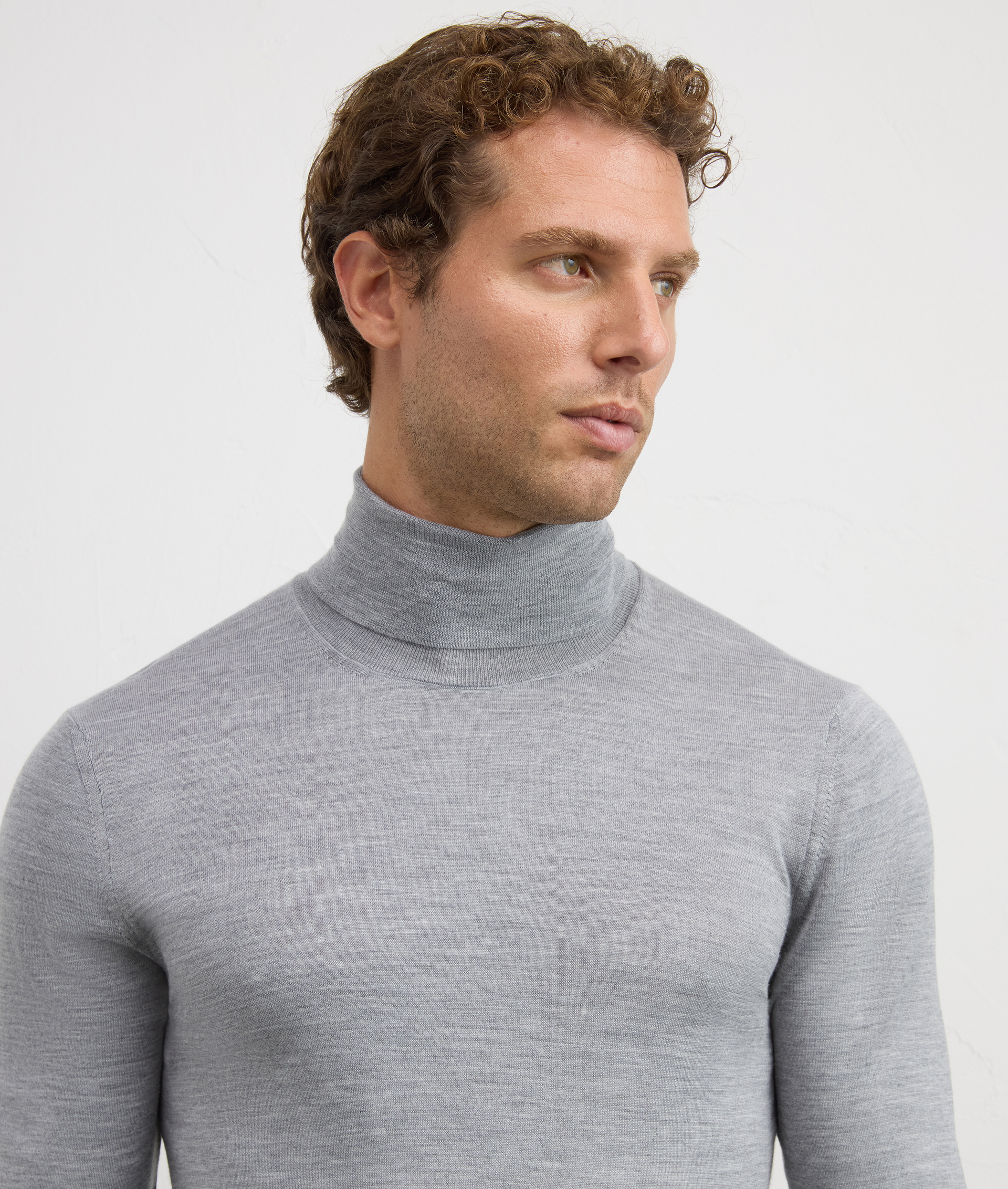regular fit ribbed turtleneck in light grey wool and cashmere | Pal Zileri