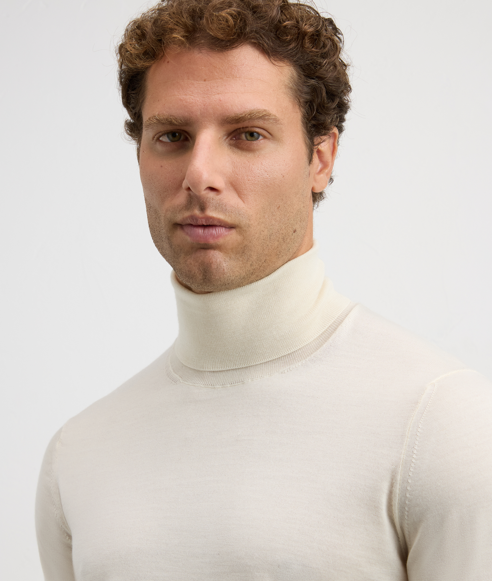 regular fit ribbed turtleneck in natural wool and cashmere | Pal Zileri